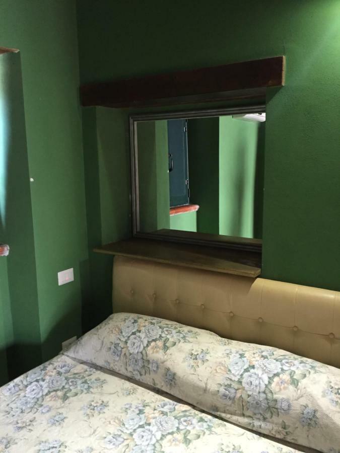 Apartamento La Casetta Di Elena Lamezia Terme Exterior foto