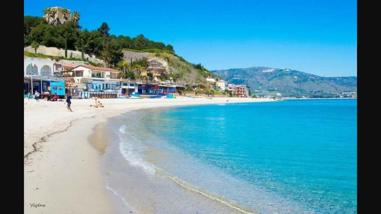 La Casetta Di Elena Lamezia Terme Exterior foto
